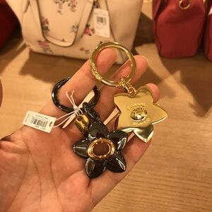 NWT COACH 2-in-1 flower bag charm/key chains
